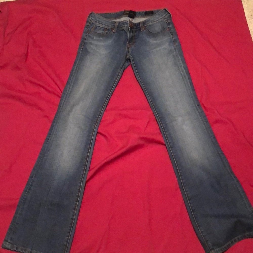 7 for all mankind